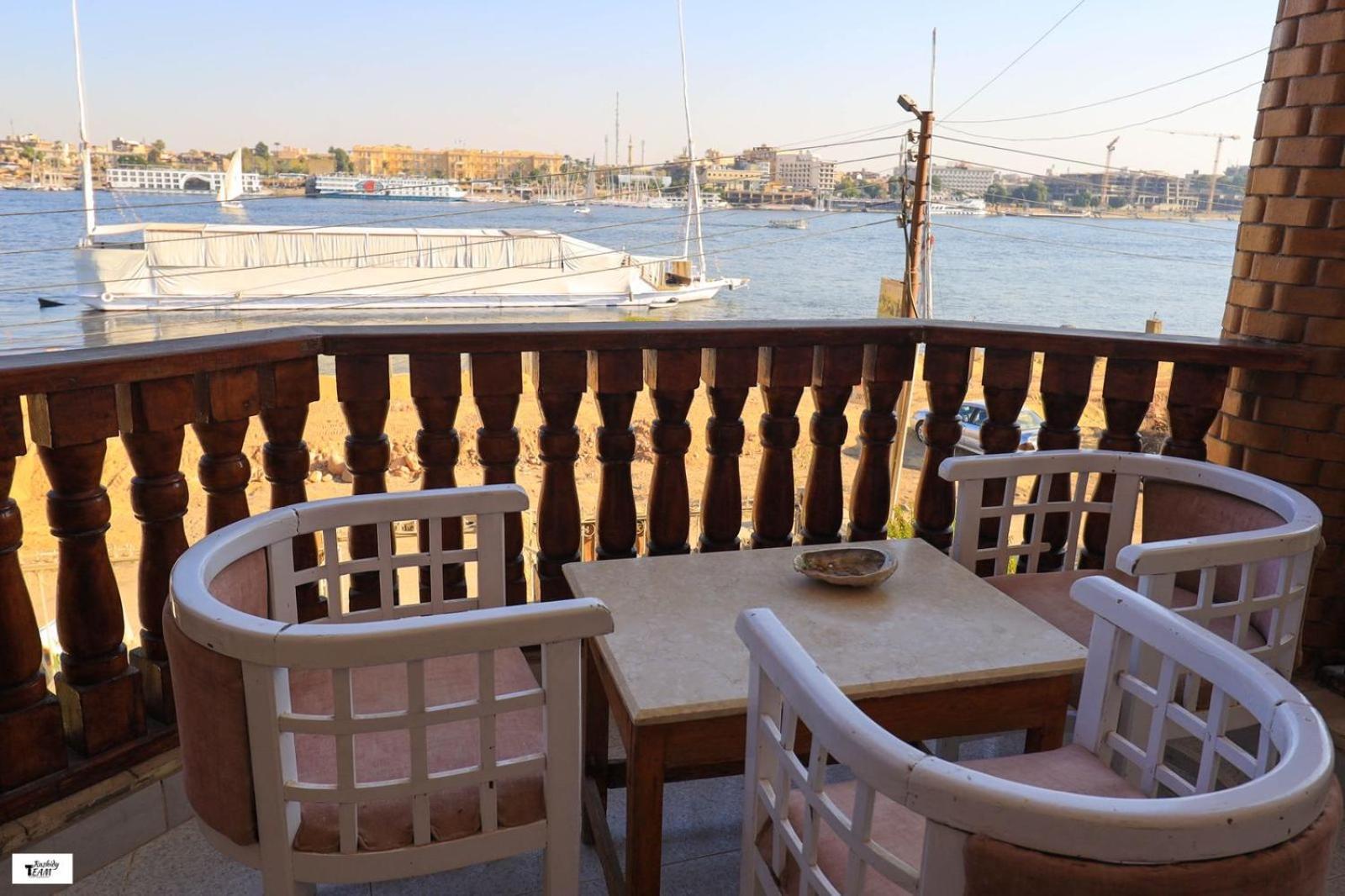 Nile Castle Apartment Luxor Exterior photo
